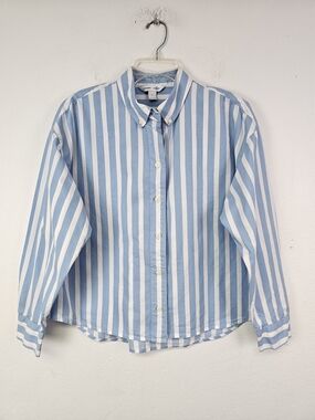 Old Navy Boyfriend Shirt Light Blue & White Stripe Button Down Sz L Coastal